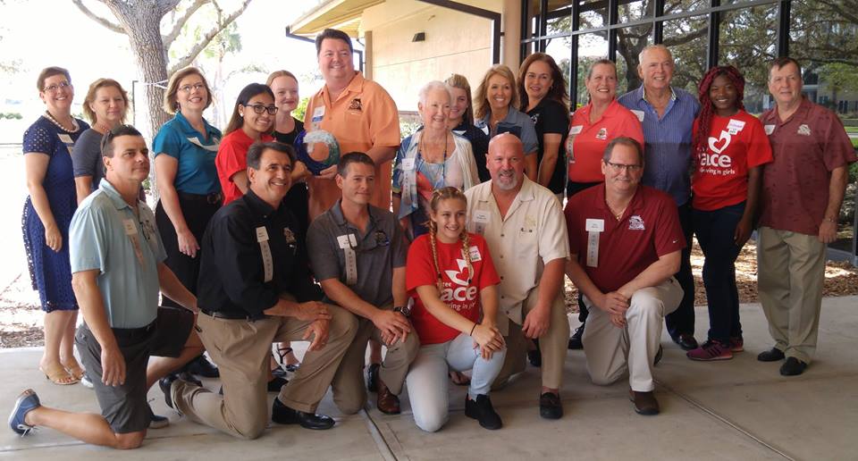 BRADENTON HERALD, 2/28/2017 | SPIRIT OF MANATEE AWARDS HONOR ANNA MARIA OYSTER BAR’S JOHN HORNE