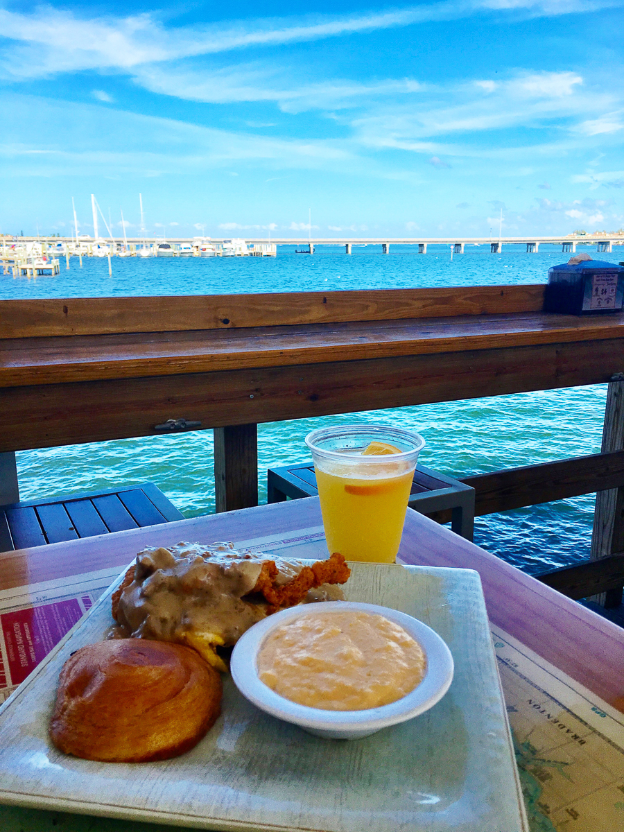 BREAKFAST ON THE PIER